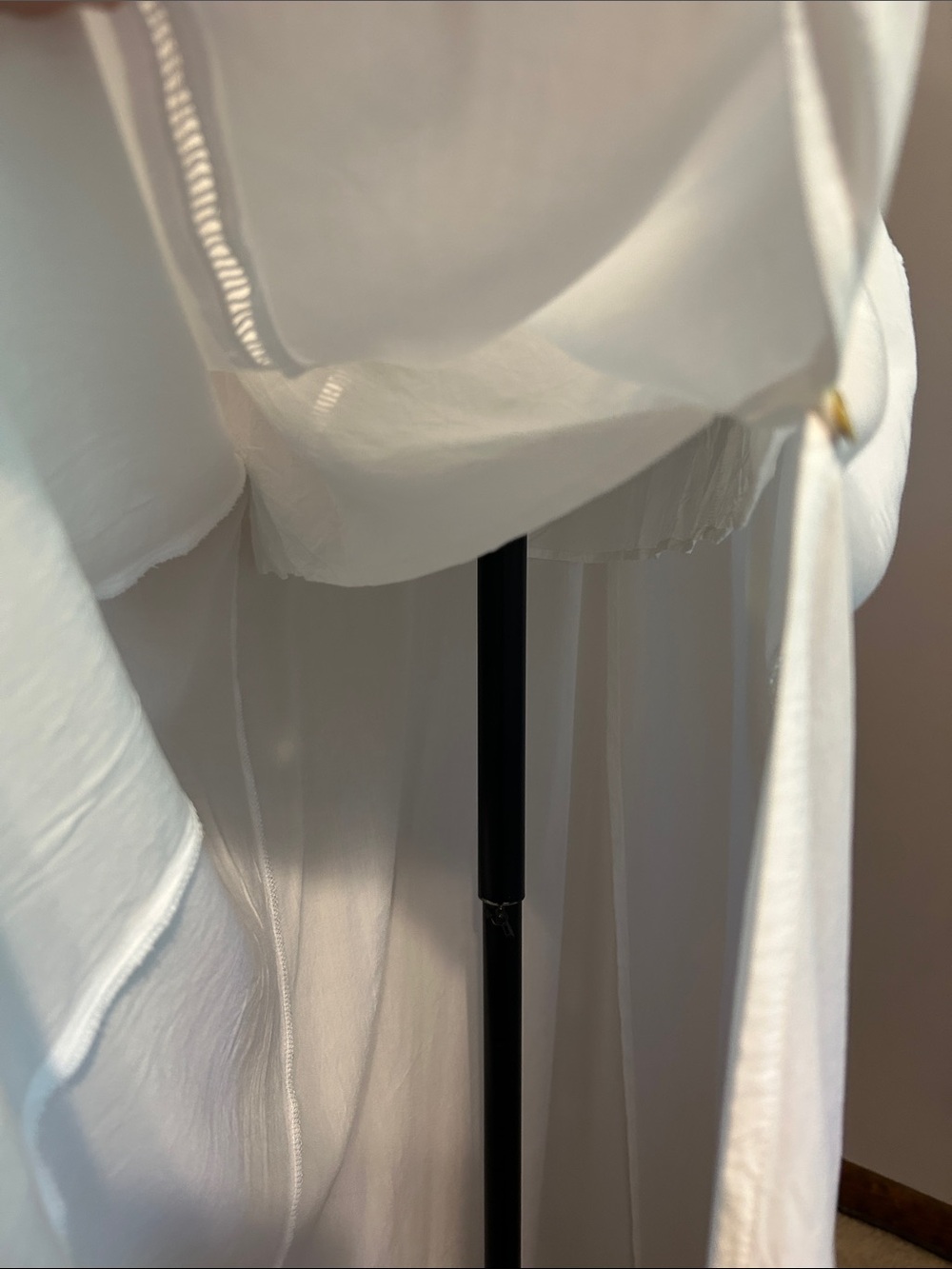 Beautiful Romantic Off-The-Shoulder White Dress - Picture 9 of 11